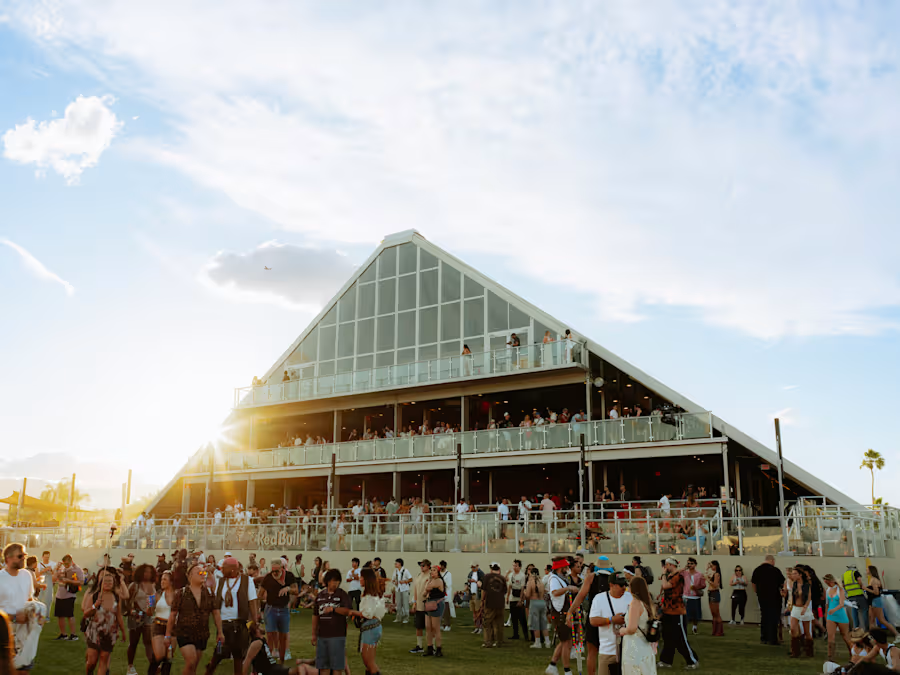 starbucks mirage coachella