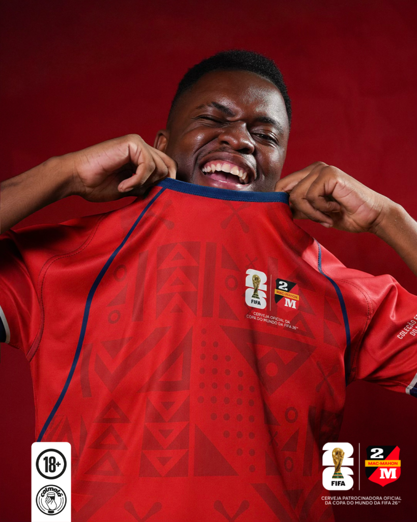 2M made a jersey you can flip when your team starts losing. So you're always on the winning side. 2m photoshoot content plan carroseel2 c