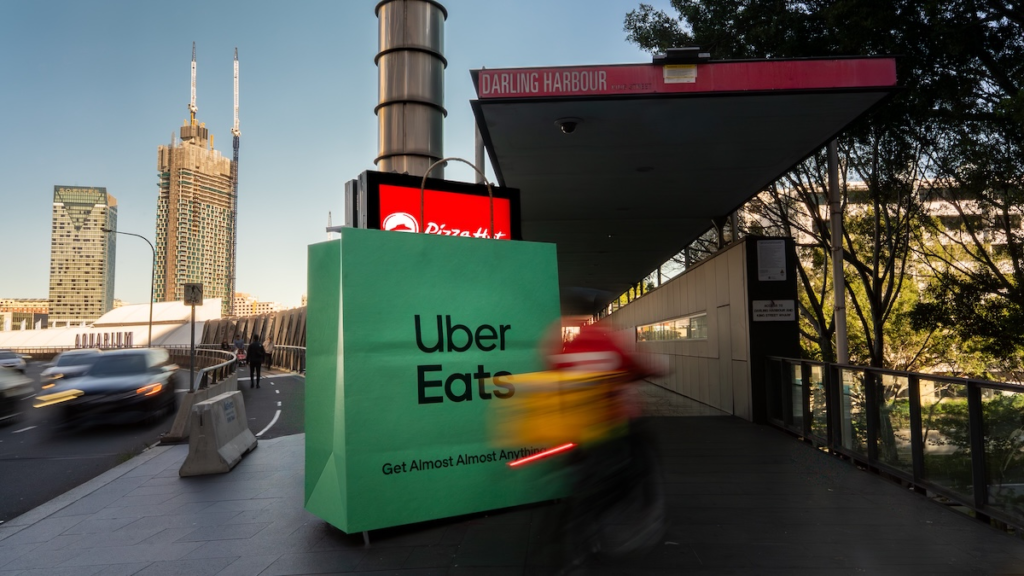 Uber Eats Didn't Put Up Its Own Billboards. It Put a Bag Over Everyone Else's. Uber Eats Didn't Put Up Its Own Billboards. It Put a Bag Over Everyone Else's.